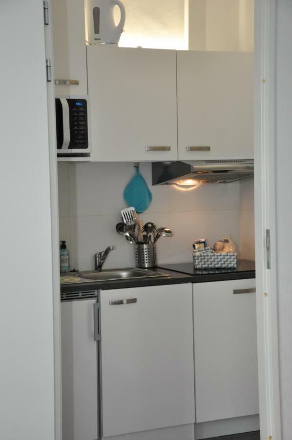 Elvis Presley Private Studio With Kitchen And Airconditioning Goes Esterno foto